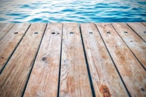 7 Reasons You Need to Waterproof Your Deck Now