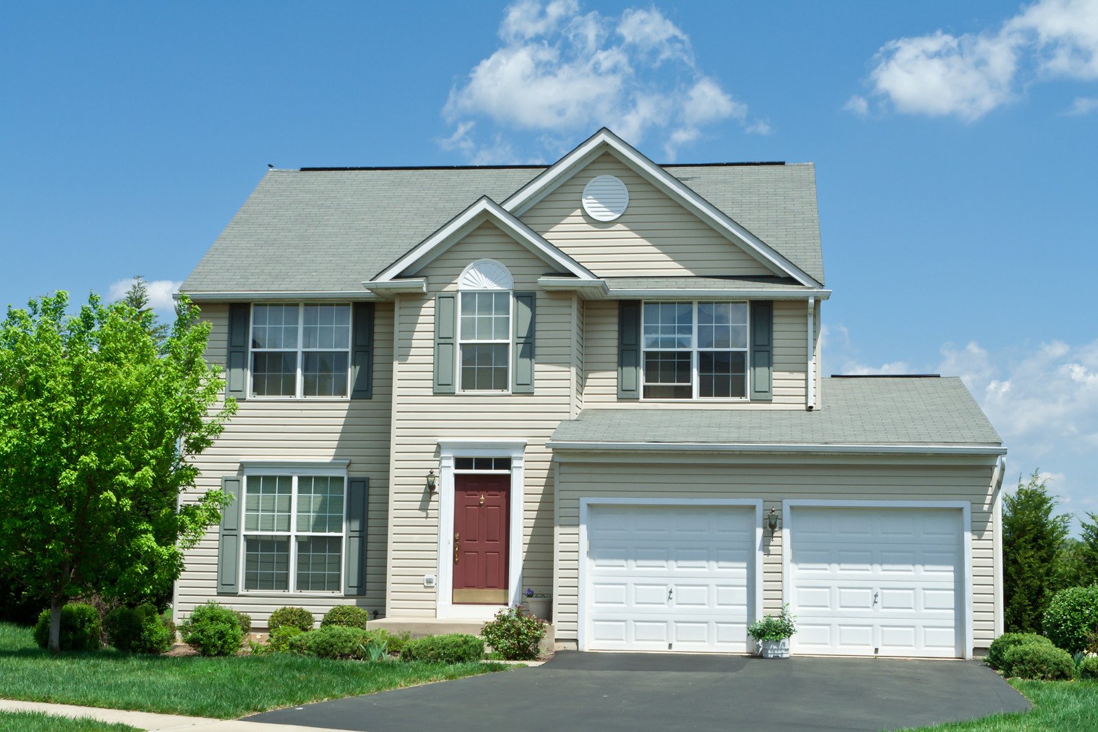 Vinyl Siding Home in Annapolis, MD 21401