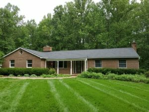 Nice House with open lawn area